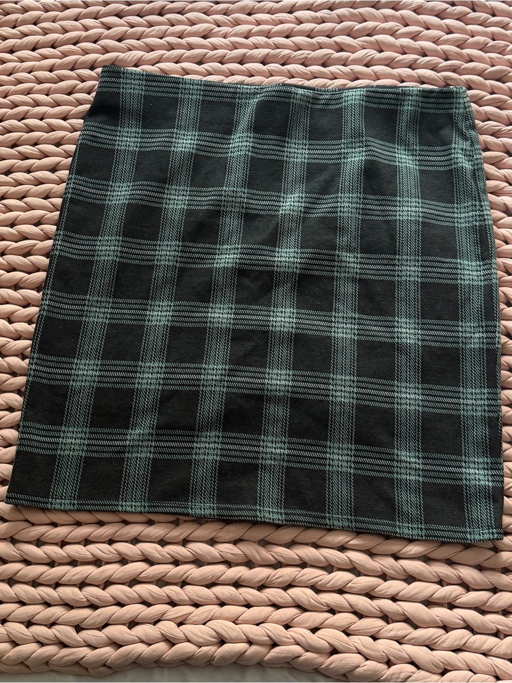 LOFT Outlet Green, Grey, Black Plaid Pencil Skirt - XL
